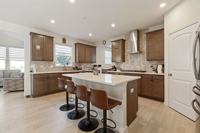 12921 Timber Wood Circle, Plainfield, IL 60585