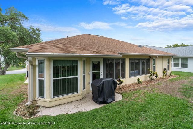 2686 Royal Ridge Drive, Spring Hill, FL 34606