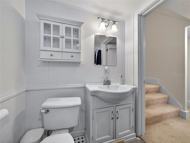 1 San Gabriel Drive, Rochester, NY 14610