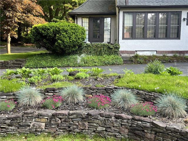 1 San Gabriel Drive, Rochester, NY 14610