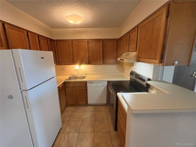 380 Zang Street 205, Lakewood, CO 80228