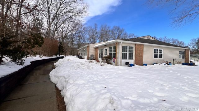 421 Weymouth Court D, Ridge, NY 11961