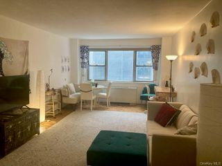 321 E 48th Street 6H, New York (manhattan), NY 10017