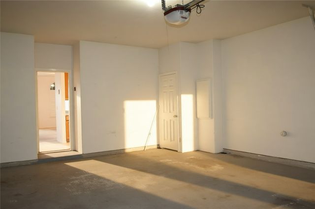 508 Legends Drive, Lewisville, TX 75057