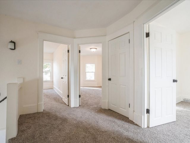 1559 Bever Avenue SE, Cedar Rapids, IA 52403