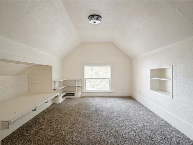 1559 Bever Avenue SE, Cedar Rapids, IA 52403