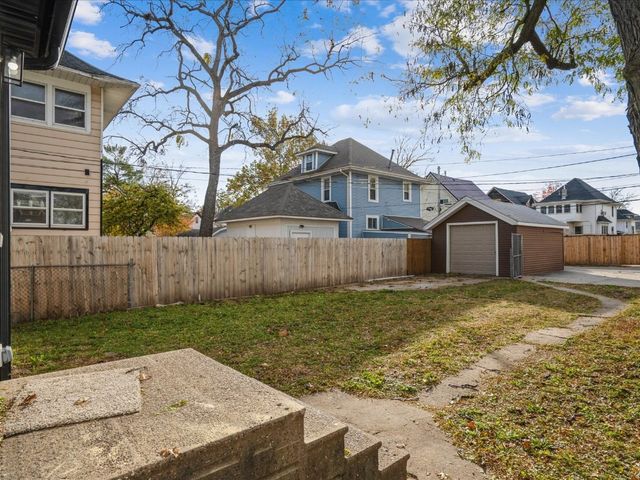 1559 Bever Avenue SE, Cedar Rapids, IA 52403