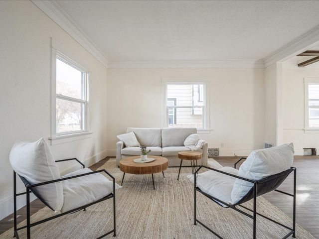 1559 Bever Avenue SE, Cedar Rapids, IA 52403