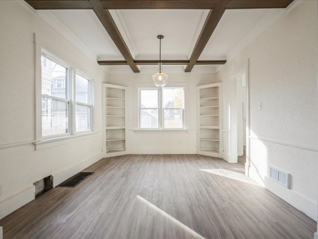 1559 Bever Avenue SE, Cedar Rapids, IA 52403