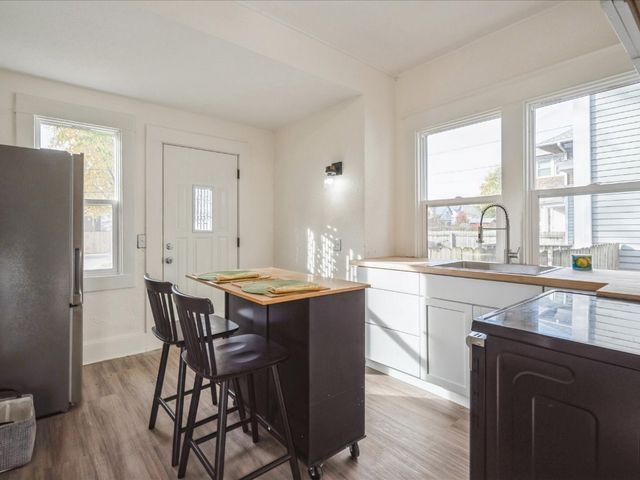 1559 Bever Avenue SE, Cedar Rapids, IA 52403