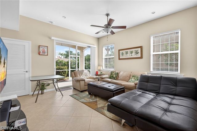 8541 Oakshade CIR 2, Fort Myers, FL 33919