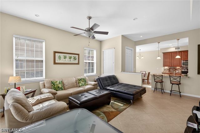 8541 Oakshade CIR 2, Fort Myers, FL 33919