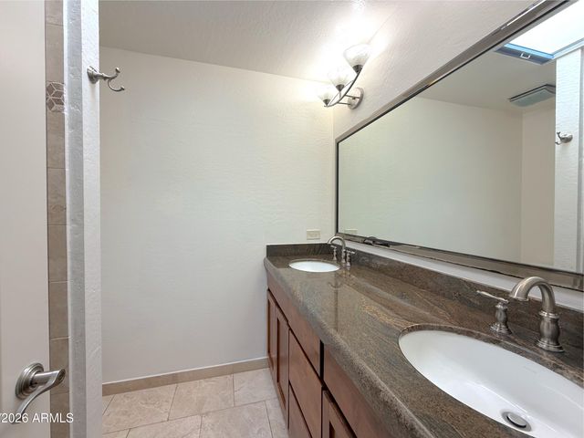 8331 E Valley Vista Drive, Scottsdale, AZ 85250
