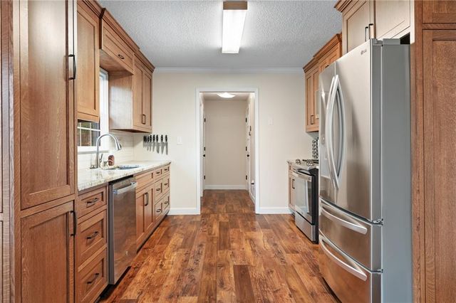 2859 Creek Court SW, Marietta, GA 30008