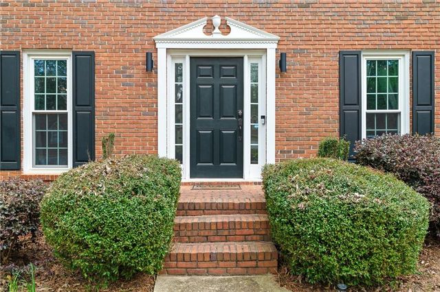 2859 Creek Court SW, Marietta, GA 30008