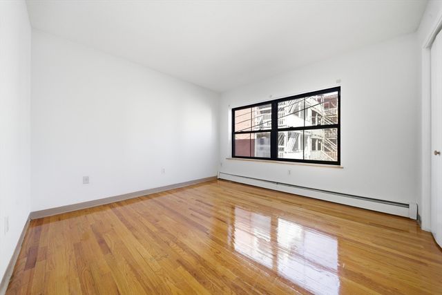 60-R Gibson St B1, Boston, MA 02122