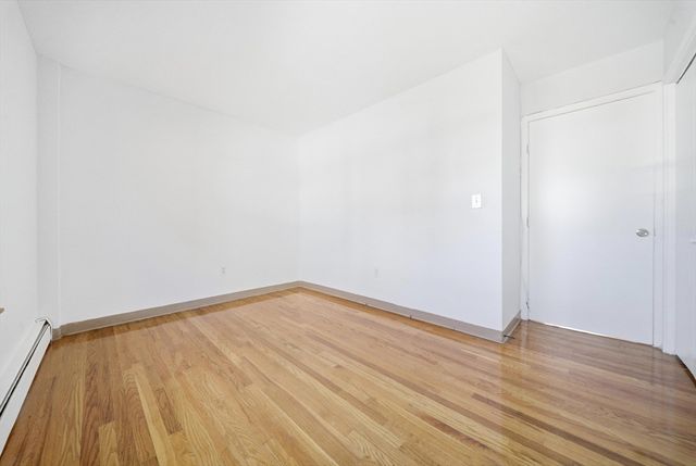 60-R Gibson St B1, Boston, MA 02122