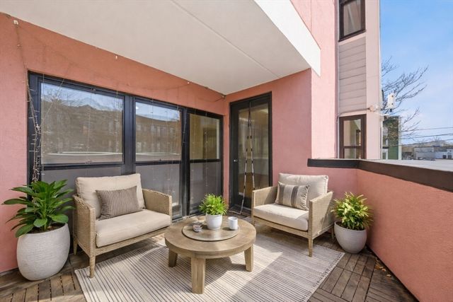 60-R Gibson St B1, Boston, MA 02122