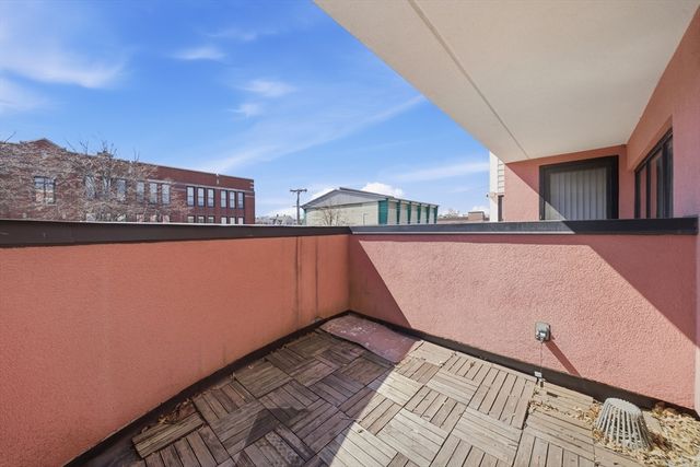 60-R Gibson St B1, Boston, MA 02122