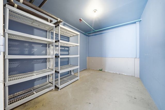 60-R Gibson St B1, Boston, MA 02122