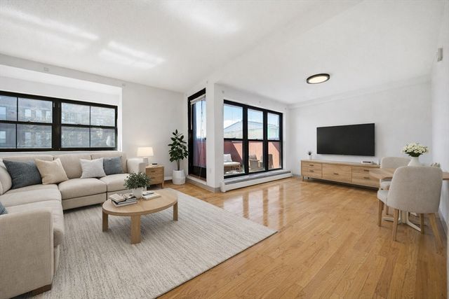 60-R Gibson St B1, Boston, MA 02122