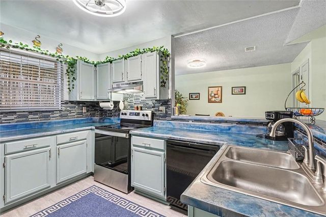 2382 Clare SW Court, Marietta, GA 30008