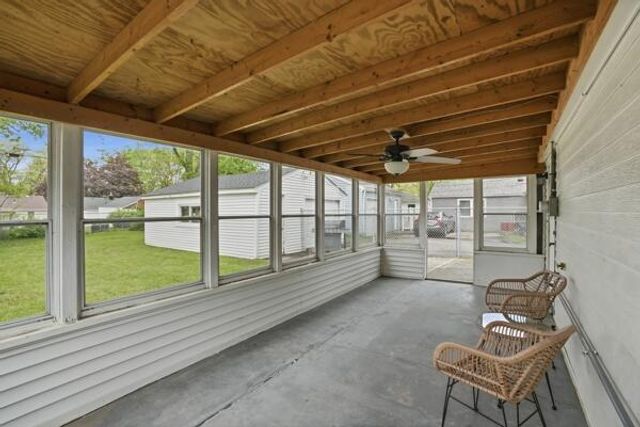 323 S Pettibone Street, Crown Point, IN 46307