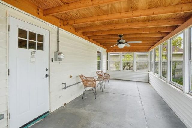 323 S Pettibone Street, Crown Point, IN 46307