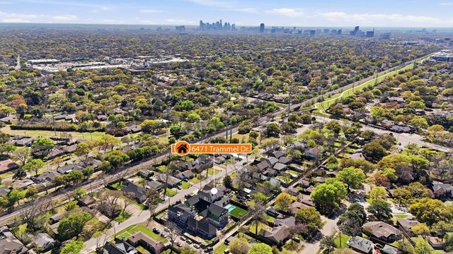 6471 Trammel Drive, Dallas, TX 75214