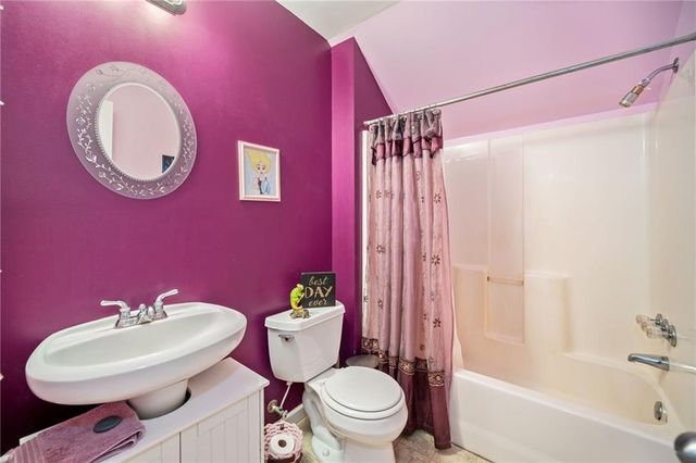 194 Deerfield Drive, Dahlonega, GA 30533