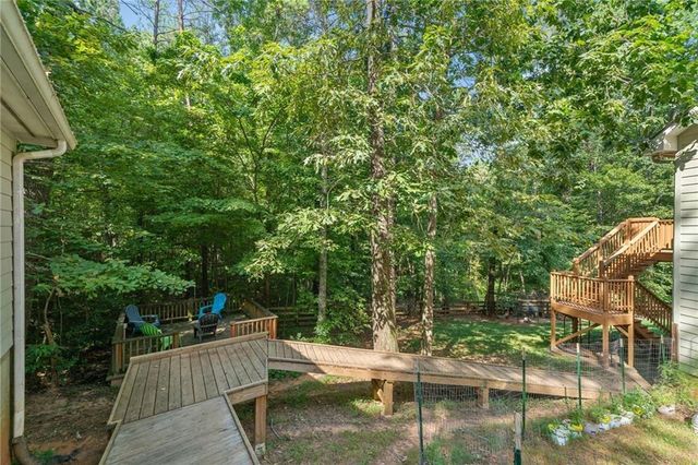 194 Deerfield Drive, Dahlonega, GA 30533