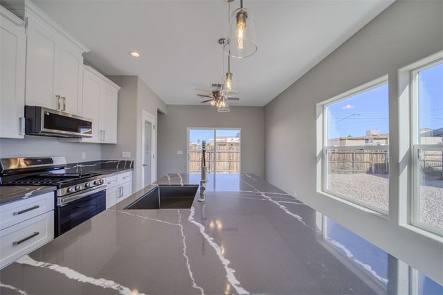 677 Cherry Blossom Lane, Bullhead City, AZ 86442