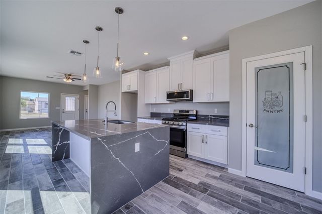 677 Cherry Blossom Lane, Bullhead City, AZ 86442