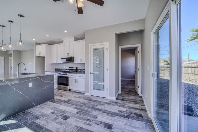 677 Cherry Blossom Lane, Bullhead City, AZ 86442