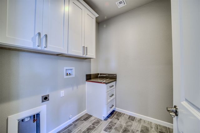 677 Cherry Blossom Lane, Bullhead City, AZ 86442