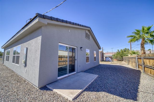 677 Cherry Blossom Lane, Bullhead City, AZ 86442