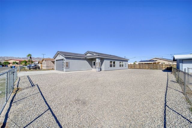 677 Cherry Blossom Lane, Bullhead City, AZ 86442