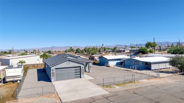 677 Cherry Blossom Lane, Bullhead City, AZ 86442