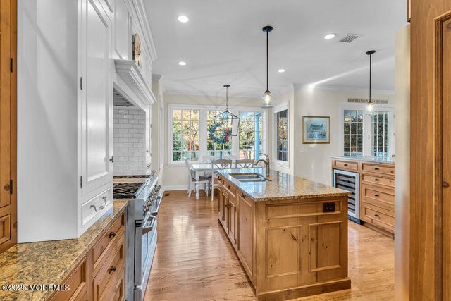 17 Bingham Avenue, Rumson, NJ 07760