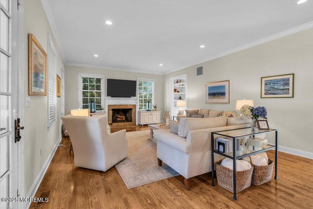 17 Bingham Avenue, Rumson, NJ 07760