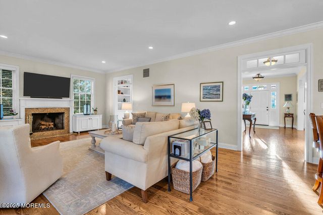 17 Bingham Avenue, Rumson, NJ 07760