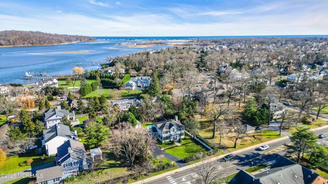 17 Bingham Avenue, Rumson, NJ 07760