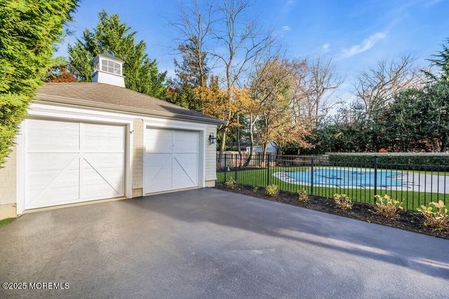 17 Bingham Avenue, Rumson, NJ 07760