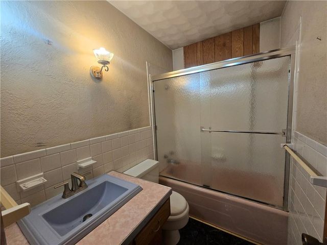 2806 N River Boulevard, Independence, MO 64050