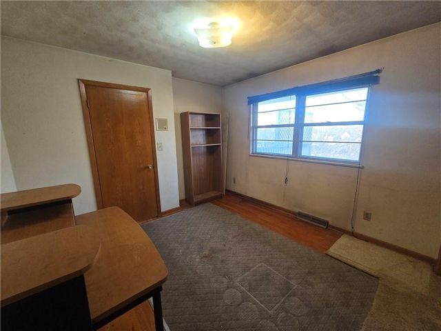 2806 N River Boulevard, Independence, MO 64050