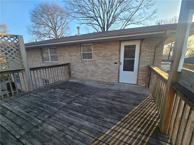 2806 N River Boulevard, Independence, MO 64050