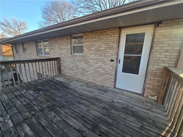 2806 N River Boulevard, Independence, MO 64050