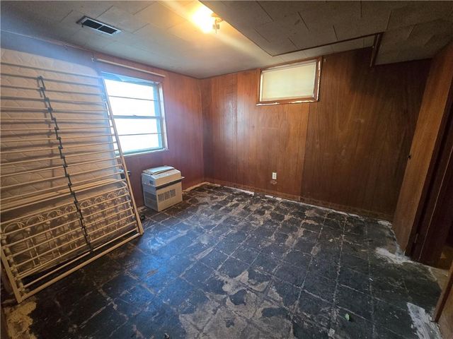 2806 N River Boulevard, Independence, MO 64050