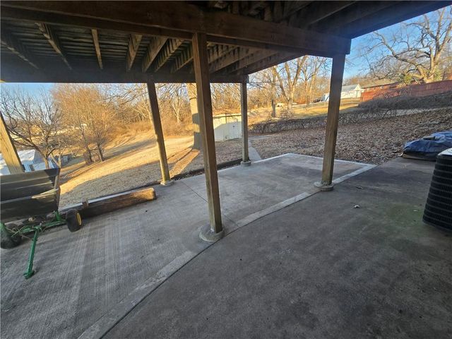 2806 N River Boulevard, Independence, MO 64050