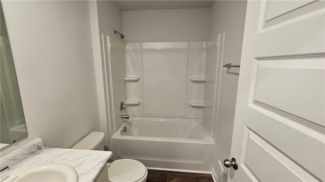 511 Autums Wood Circle, Brunswick, GA 31525